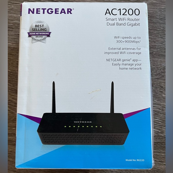 Netgear Router - Picture 1 of 4